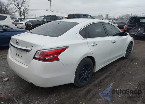 2015 Nissan Altima 2.5 S из США, поврежденный, VIN 1N4AL3AP3FC176210